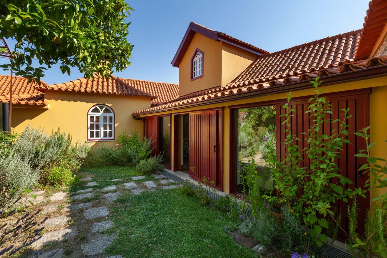 Casa Do Eido - Sustainable Living & Nature Experiences Geres Exterior photo