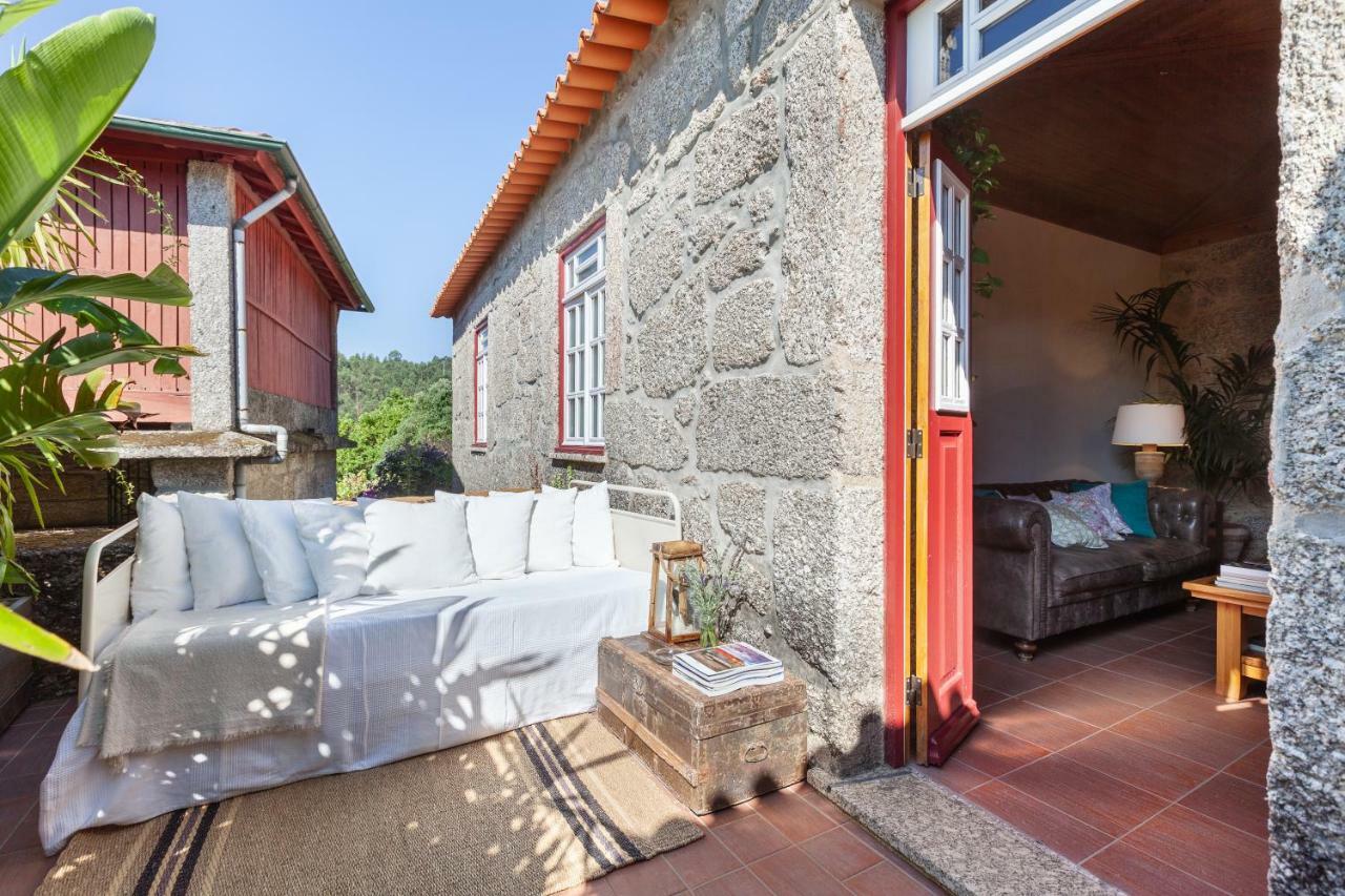 Casa Do Eido - Sustainable Living & Nature Experiences Geres Exterior photo